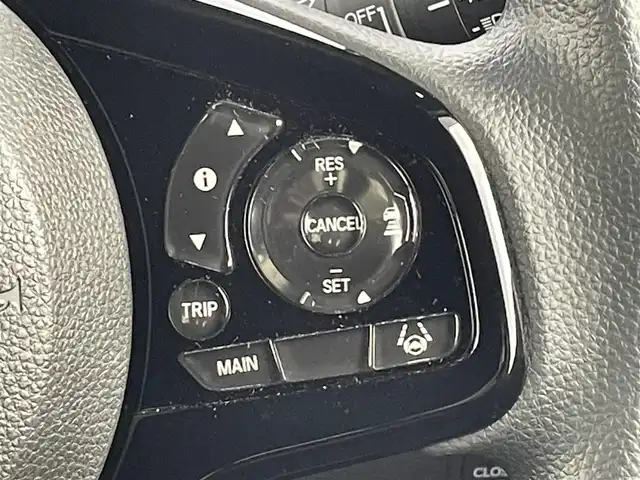 ホンダ Ｎ ＢＯＸ カスタム L 福岡県 2023(令5)年 3.4万km プラチナホワイトパール ワンオーナー/ホンダセンシング/衝突軽減ブレーキ/路外逸脱抑制機能/アダプティブクルーズコントロール/オートハイビーム/クリアランスソナー/純正９インチナビ（ＬＸＵ－２３７ＮＢｉ）/フルセグTV/CD/DVD/BT/SD/applecarplay/androidauto/バックカメラ/両側パワースライドドア/前席シートヒーター/前後ドラレコ/ビルトインETC2.0/電動パーキング/ブレーキホールド/スマートキー/プッシュスタート/シートバックテーブル/ロールサンシェード/純正アルミ