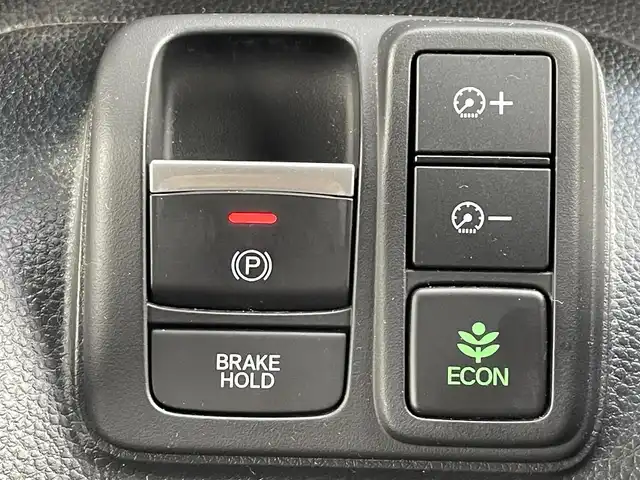 ホンダ Ｎ ＢＯＸ カスタム L 福岡県 2023(令5)年 3.4万km プラチナホワイトパール ワンオーナー/ホンダセンシング/衝突軽減ブレーキ/路外逸脱抑制機能/アダプティブクルーズコントロール/オートハイビーム/クリアランスソナー/純正９インチナビ（ＬＸＵ－２３７ＮＢｉ）/フルセグTV/CD/DVD/BT/SD/applecarplay/androidauto/バックカメラ/両側パワースライドドア/前席シートヒーター/前後ドラレコ/ビルトインETC2.0/電動パーキング/ブレーキホールド/スマートキー/プッシュスタート/シートバックテーブル/ロールサンシェード/純正アルミ