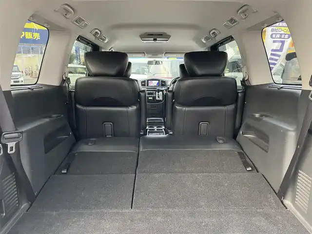 日産 エルグランド 250ハイウェイスター 和歌山県 2011(平23)年 8.9万km ブリリアントホワイトパール (株)IDOMが運営する【じしゃロン和歌山店】の自社ローン対象車両になります。こちらは現金ご利用時の価格です。/自社ローンご希望の方は別途その旨お申付け下さい。/社外ナビ　/社外フリップダウンモニター　/両側パワスラ　/半革シート　/革巻きステアリング　/オートライト　/ウィンカーミラー　/木目調パネル/ETC　/純正１８インチＡＷ　/スマートキー　/スペアキー　/保証書　/取説