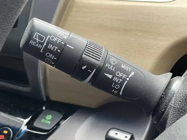 ホンダ フリード ハイブリット G ホンダセンシング 滋賀県 2017(平29)年 8.1万km ホワイトオーキッドパール 純正SDナビ/【Bluetooth/CD/DVD/USB/フルセグ】/バックカメラ/両側パワースライドドア/追従クルーズコントロール/LEDヘッドライト/スマートキー/プッシュスタート/ステアリングリモコン/ビルトインETC