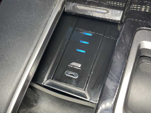 トヨタ ヴェルファイア Z 広島県 2019(令1)年 7.8万km ホワイトパールクリスタルシャイン 禁煙車/トヨタセーフティセンス/・プリクラッシュセーフティ/・オートマチックハイビーム/・LDA/LTA/・レーダークルーズコントロール/・先行車発進お知らせ/クリアランスソナー/9インチアルパインナビ/（Bluetooth/SD/CD/DVD/フルセグTV)/10インチアルパインフリップダウンモニター/バックカメラ/両側パワースライドドア/電動パーキングブレーキ/ブレーキホールド/純正17インチアルミホイール/純正フロアマット/純正ドアバイザー/オートライト/LEDヘッドライト/フォグランプ/横滑り防止装置/ビルドインETC/スペアキー1本/スマートキー