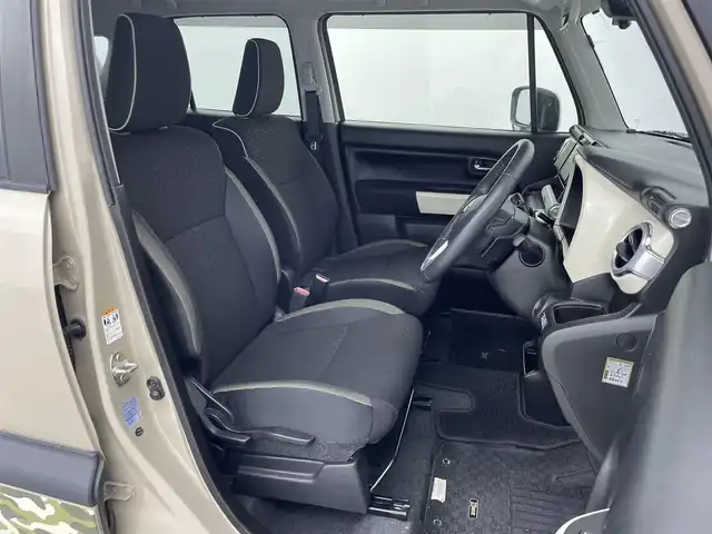 スズキ クロスビー HYBRID MZ 群馬県 2018(平30)年 6.8万km キャラバンアイボリーパールメタリック/ホワイト 2トーンルーフ 全方位モニター用カメラパッケージ/・全方位モニター用カメラ［フロント//バックカメラ］/・USBソケット/・ステアリングハンズフリースイッチ/＝＝＝＝＝＝＝＝/純正ナビ(CN-R273W)/（CD/DVD/SD/BT/フルセグ/ビルトインETC/360°録画ドライブレコーダー/迷彩柄サイドデカール/スズキセーフティサポート/・デュアルセンサーブレーキサポート/・後退時ブレーキサポート/・ハイビームアシスト/・車線逸脱警報機能/・ふらつき警報機能/・先行車発進お知らせ機能/・標識認識機能/・誤発進抑制機能（前後）/シートヒーター（D/N席）/パドルシフト/クルーズコントロール/LEDヘッドライト/スマートキー/プッシュスタート