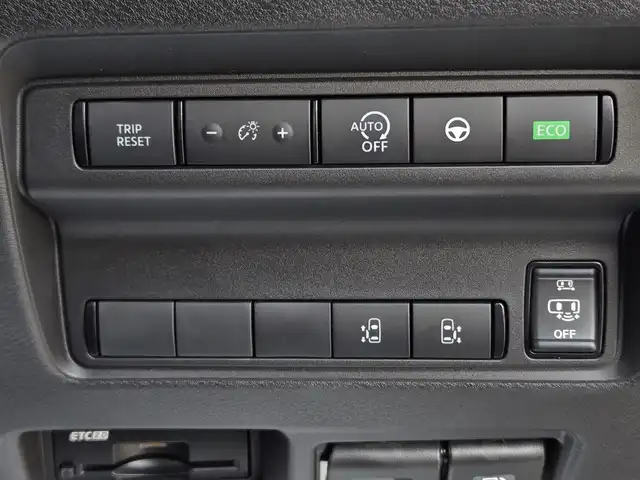 日産 セレナ ハイウェイスター V 鹿児島県 2023(令5)年 0.2万km ダイヤモンドブラック プロパイロット２．０　/デジタルインナーミラー　/ビルトインＥＴＣ２．０　/ｉＱ充電　/両側パワースライドドア　/アラウンドビューモニター　/ＮｉｓｓａｎＣｏｎｎｅｃｔナビ　/ハンドル支援/前後コーナーセンサー/HDMI入力端子/純正アルミホイール(16インチ)/プッシュスタート/スマートキー/LEDヘッドライト/エアバッグ(W＋サイド)/カーテンエアバッグ