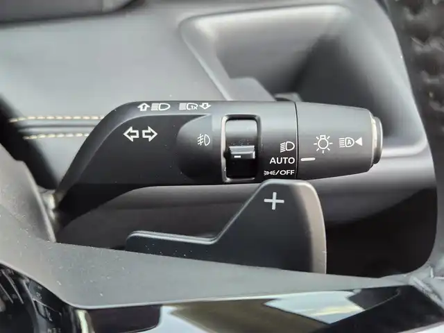 日産 セレナ ハイウェイスター V 鹿児島県 2023(令5)年 0.2万km ダイヤモンドブラック プロパイロット２．０　/デジタルインナーミラー　/ビルトインＥＴＣ２．０　/ｉＱ充電　/両側パワースライドドア　/アラウンドビューモニター　/ＮｉｓｓａｎＣｏｎｎｅｃｔナビ　/ハンドル支援/前後コーナーセンサー/HDMI入力端子/純正アルミホイール(16インチ)/プッシュスタート/スマートキー/LEDヘッドライト/エアバッグ(W＋サイド)/カーテンエアバッグ