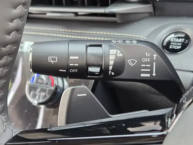 日産 セレナ ハイウェイスター V 鹿児島県 2023(令5)年 0.2万km ダイヤモンドブラック プロパイロット２．０　/デジタルインナーミラー　/ビルトインＥＴＣ２．０　/ｉＱ充電　/両側パワースライドドア　/アラウンドビューモニター　/ＮｉｓｓａｎＣｏｎｎｅｃｔナビ　/ハンドル支援/前後コーナーセンサー/HDMI入力端子/純正アルミホイール(16インチ)/プッシュスタート/スマートキー/LEDヘッドライト/エアバッグ(W＋サイド)/カーテンエアバッグ