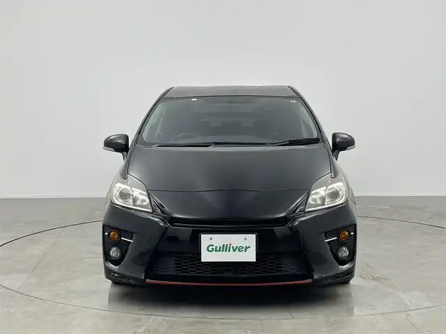 トヨタ プリウス S ツーリングセレ G’s 愛知県 2012(平24)年 5.5万km ブラック 社外9インチＳＤナビ/（BT/SD/フルセグTV/CD/DVD)　/バックカメラ　/ＥＴＣ　/純正ＨＩＤヘッドライト　/純正１８インチＡＷ　/純正フロアマット　/カーテンエアバッグ　/エコモード/ＰＷＲモード　/ドアバイザー　/トノカバー