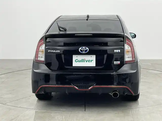 トヨタ プリウス S ツーリングセレ G’s 愛知県 2012(平24)年 5.5万km ブラック 社外9インチＳＤナビ/（BT/SD/フルセグTV/CD/DVD)　/バックカメラ　/ＥＴＣ　/純正ＨＩＤヘッドライト　/純正１８インチＡＷ　/純正フロアマット　/カーテンエアバッグ　/エコモード/ＰＷＲモード　/ドアバイザー　/トノカバー