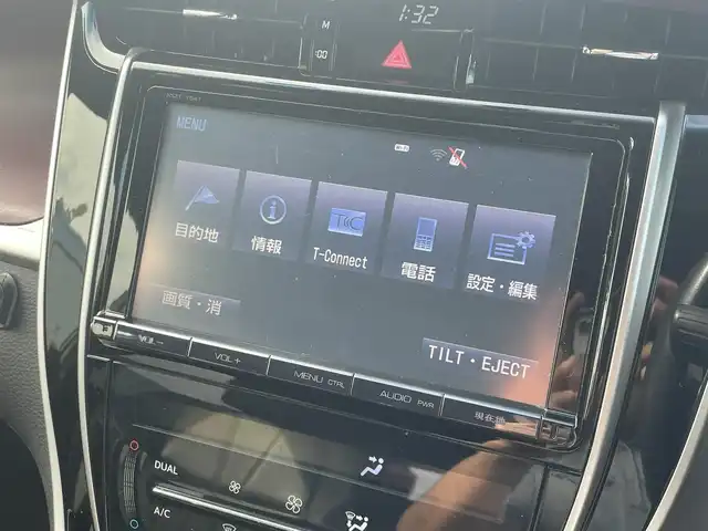 トヨタ ハリアー エレガンス 群馬県 2015(平27)年 8.7万km スパークリングブラックパールクリスタルシャイン 純正ナビ/(CD/DVD/BT/SD)/フルセグテレビ/バックカメラ/革巻付ステアリング/アイドリングストップ/横滑り防止機能/D席パワーシート/LEDオートライト/オートエアコン/純正フロアマット/純正17インチホイール/プッシュスタート/スマートキー/スペアキー1本