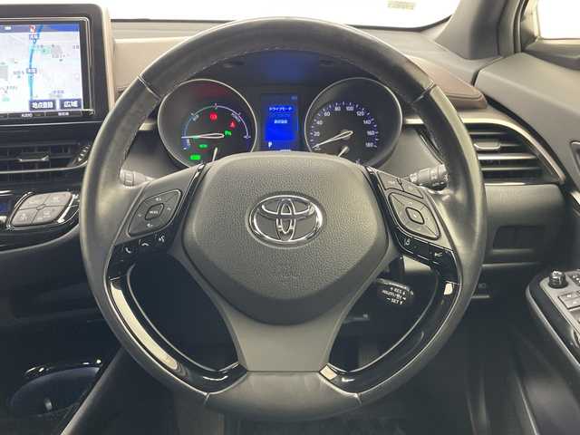 トヨタ Ｃ－ＨＲ G 愛知県 2017(平29)年 4.9万km メタルストリームM 純正9型ナビ/レーダークルーズコントロール/シートヒーター/バックカメラ/コーナーセンサー/純正アルミホイール/ブラインドスポットモニター/HIDヘッドライト/オートマチックハイビーム/ドライブレコーダー/ETC/衝突軽減システム/フルセグ/CD DVD/Bluetooth/ステアリングスイッチ/スマートキー/プッシュスタート