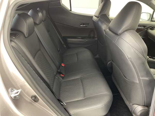 トヨタ Ｃ－ＨＲ G 愛知県 2017(平29)年 4.9万km メタルストリームM 純正9型ナビ/レーダークルーズコントロール/シートヒーター/バックカメラ/コーナーセンサー/純正アルミホイール/ブラインドスポットモニター/HIDヘッドライト/オートマチックハイビーム/ドライブレコーダー/ETC/衝突軽減システム/フルセグ/CD DVD/Bluetooth/ステアリングスイッチ/スマートキー/プッシュスタート