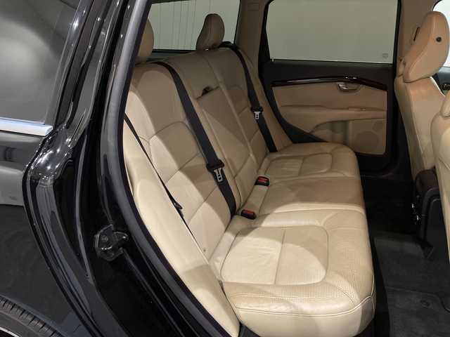 ボルボ Ｖ７０ 2．5T LE 新潟県 2008(平20)年 11.6万km ブラックサファイアメタリック 前席シートヒーター/前席ベンチレーション/横滑り防止/ブレーキアシスト/ダイナミック・スタビリティ＆トラクション・コントロール/クルーズコントロール/アイドリングストップ