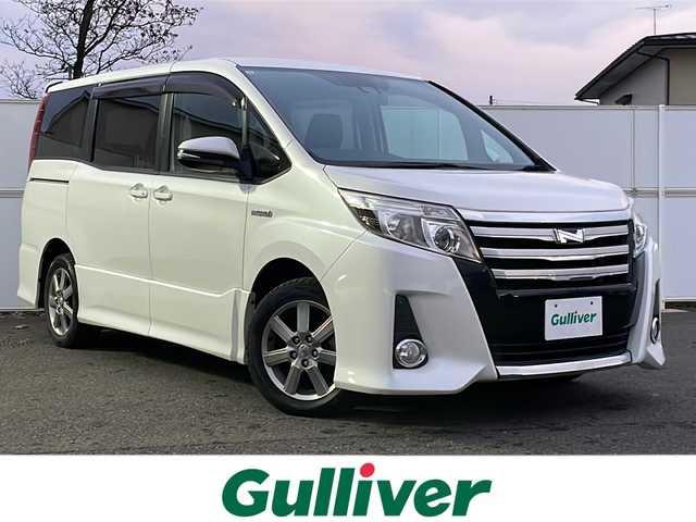 トヨタ ノア ハイブリッド Si 岩手県 2016(平28)年 9.7万km ホワイトパールクリスタルシャイン フリップダウンモニター　純正１０型ナビ　両側パワスラ　バックＣ　Ｂｌｕｅｔｏｏｔｈ　ＤＶＤ再生　フルセグ　ビルトインＥＴＣ　純正１６インチＡＷ　ＬＥＤオートハイビーム　フロントフォグ　スマートキー