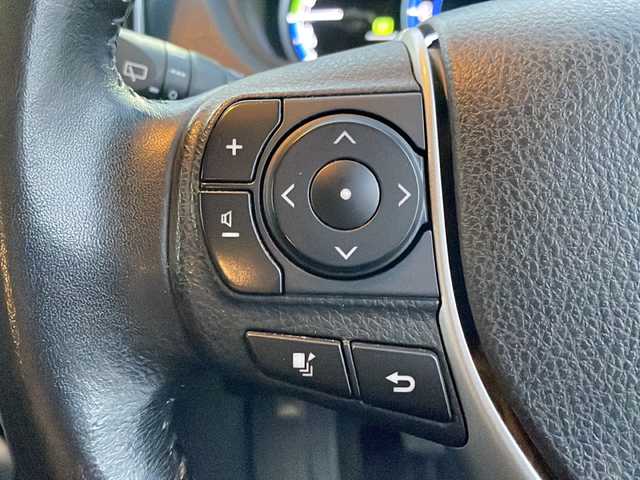 トヨタ ノア ハイブリッド Si 岩手県 2016(平28)年 9.7万km ホワイトパールクリスタルシャイン フリップダウンモニター　純正１０型ナビ　両側パワスラ　バックＣ　Ｂｌｕｅｔｏｏｔｈ　ＤＶＤ再生　フルセグ　ビルトインＥＴＣ　純正１６インチＡＷ　ＬＥＤオートハイビーム　フロントフォグ　スマートキー