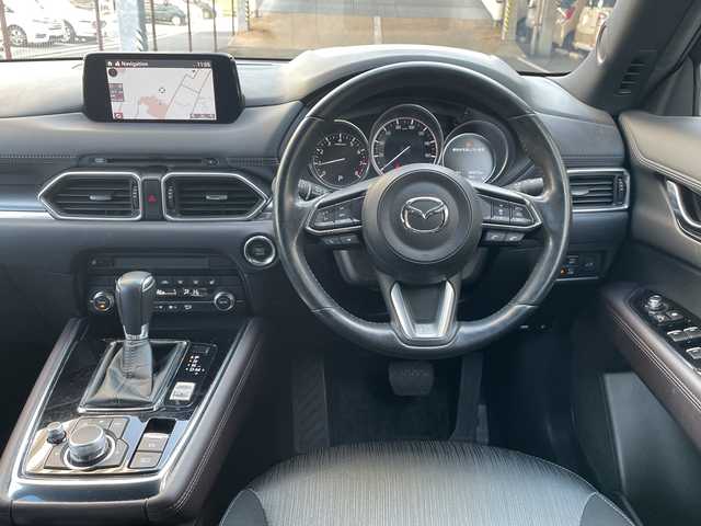 マツダ ＣＸ－８ 25S プロアクティブ 広島県 2019(令1)年 4.1万km マシーングレープレミアムM 禁煙/ルーフレール/衝突軽減ブレーキ/車線逸脱警報/レーンキープアシストシステム/レーダークルーズコントロール/交通標識認識システム/誤発進抑制システム/ブラインドスポットモニター/ヘッドアップディスプレイ/マツダコネクトナビ/(BT/DVD/CD/USB/AppleCarPlay/AndroidAuto)/フルセグテレビ/３６０°ビューモニター/ALPINEフリップダウンモニター/ステアリングヒーター/本革巻ステアリング/ステアリングスイッチ/メモリ付きパワーシート/シートヒーター(D＋N)/電動リアゲート/アダプティブLEDヘッドライト/オートライト/オートハイビーム/コーナーセンサー(前後)/電動パーキングブレーキ/ブレーキホールド/プッシュスタート/スマートキー/スペアキー/純正ドライブレコーダー【c9t2-v7-590】/純正フロアマット/ETC（グローブボックス）/アイドリングストップ/純正19インチアルミホイール/取扱説明書