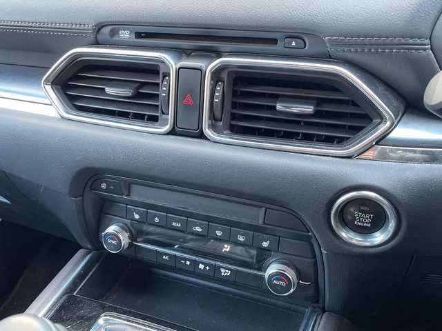 マツダ ＣＸ－８ 25S プロアクティブ 広島県 2019(令1)年 4.1万km マシーングレープレミアムM 禁煙/ルーフレール/衝突軽減ブレーキ/車線逸脱警報/レーンキープアシストシステム/レーダークルーズコントロール/交通標識認識システム/誤発進抑制システム/ブラインドスポットモニター/ヘッドアップディスプレイ/マツダコネクトナビ/(BT/DVD/CD/USB/AppleCarPlay/AndroidAuto)/フルセグテレビ/３６０°ビューモニター/ALPINEフリップダウンモニター/ステアリングヒーター/本革巻ステアリング/ステアリングスイッチ/メモリ付きパワーシート/シートヒーター(D＋N)/電動リアゲート/アダプティブLEDヘッドライト/オートライト/オートハイビーム/コーナーセンサー(前後)/電動パーキングブレーキ/ブレーキホールド/プッシュスタート/スマートキー/スペアキー/純正ドライブレコーダー【c9t2-v7-590】/純正フロアマット/ETC（グローブボックス）/アイドリングストップ/純正19インチアルミホイール/取扱説明書