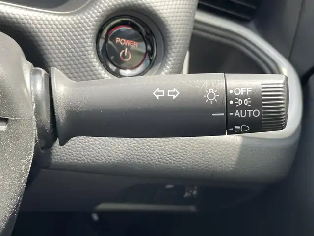ホンダ フィット e:HEVベーシック 茨城県 2021(令3)年 2.9万km 白 社外ナビ７インチ/ワンセグテレビ/バックカメラ/クルーズコントロール/オートライト/LEDヘッドライト/カーテンエアバック/パワステ/パワーウィンドウ/横滑り防止/ABS/スマートキー/純正フロアマット