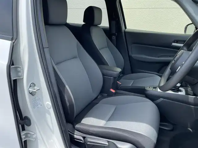 ホンダ フィット e:HEVベーシック 茨城県 2021(令3)年 2.9万km 白 社外ナビ７インチ/ワンセグテレビ/バックカメラ/クルーズコントロール/オートライト/LEDヘッドライト/カーテンエアバック/パワステ/パワーウィンドウ/横滑り防止/ABS/スマートキー/純正フロアマット