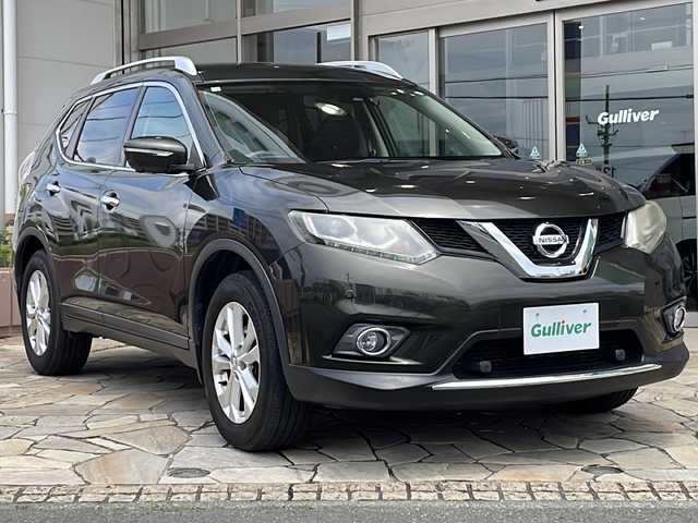 日産 エクストレイル 20Xt エマージェンシーブレーキ 静岡県 2016(平28)年 8.2万km チタニウムカーキ 純正メーカーナビ/・CD/DVD/・AUX/・USB/・FM/AM/・フルセグTV/主要装備/・アラウンドビューモニター/・アイドリングストップ/・ルーフレール/・パワーバックドア/・クルーズコントロール/・運転席＋助手席シートヒーター/・ＥＴＣ/・エマージェンシーブレーキ/・ＬＥＤヘッドライト/・横滑り防止装置