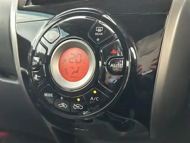 日産 ノート メダリスト X 長野県 2015(平27)年 10.1万km インペリアルアンバーP 社外ナビ/ワンセグ/スマートキー/ETC/Bluetooth/CD/DVD/純正フロアマット/衝突軽減/アイドリングストップ