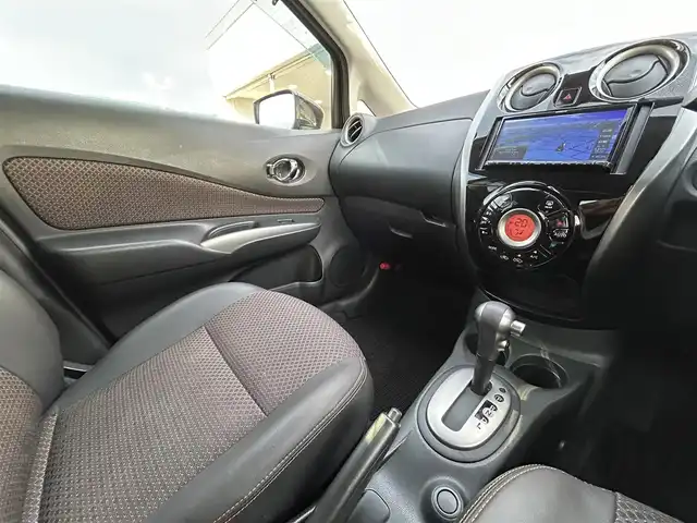 日産 ノート メダリスト X 長野県 2015(平27)年 10.1万km インペリアルアンバーP 社外ナビ/ワンセグ/スマートキー/ETC/Bluetooth/CD/DVD/純正フロアマット/衝突軽減/アイドリングストップ