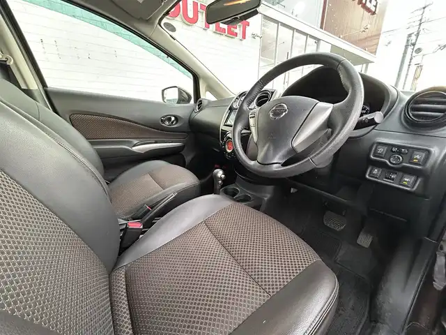 日産 ノート メダリスト X 長野県 2015(平27)年 10.1万km インペリアルアンバーP 社外ナビ/ワンセグ/スマートキー/ETC/Bluetooth/CD/DVD/純正フロアマット/衝突軽減/アイドリングストップ