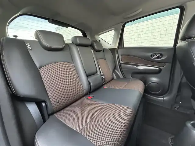 日産 ノート メダリスト X 長野県 2015(平27)年 10.1万km インペリアルアンバーP 社外ナビ/ワンセグ/スマートキー/ETC/Bluetooth/CD/DVD/純正フロアマット/衝突軽減/アイドリングストップ
