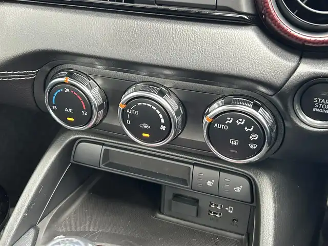 マツダ ロードスター RS 静岡県 2021(令3)年 0.5万km ソウルレッドクリスタルM 6速MT/純正フルエアロ FSR/ワンオーナー/純正ナビ/DVD再生/バックカメラ/BOSEサウンド/360ドラレコ　CS-360FH/ETC/RECARO製シート/シートヒーター/プッシュスタート/パーキングセンサー/オートエグゼ　ローダウンスプリング/オートエグゼ　リヤウィング　/オートエグゼ　スポーツステアリングホイール /HKSマフラー/純正マフラー有/純正フロアマット/LEDヘッドライト/スマートキー/プッシュスタート/純正16AW
