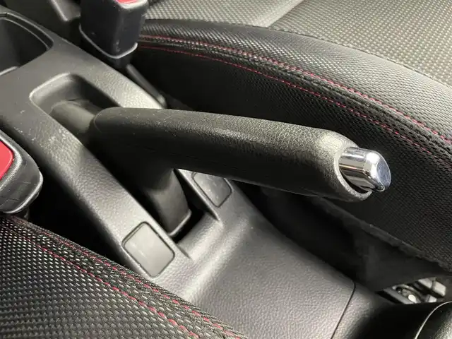 スズキ スイフト スポーツ 富山県 2012(平24)年 7.9万km スーパーブラックパール ワンオーナー/社外SDナビ (AM/FM/CD/BT)/フルセグTV/クルーズコントロール/横滑り防止装置/盗難防止装置/オートライト/フロアマット純正/純正AW/ドアバイザー/フォグランプ/キセノンライト/スマートキー×2/取扱説明書/保証書/記録簿