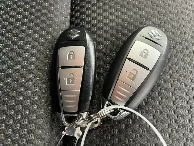 スズキ スイフト スポーツ 富山県 2012(平24)年 7.9万km スーパーブラックパール ワンオーナー/社外SDナビ (AM/FM/CD/BT)/フルセグTV/クルーズコントロール/横滑り防止装置/盗難防止装置/オートライト/フロアマット純正/純正AW/ドアバイザー/フォグランプ/キセノンライト/スマートキー×2/取扱説明書/保証書/記録簿