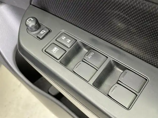 スズキ スイフト スポーツ 富山県 2012(平24)年 7.9万km スーパーブラックパール ワンオーナー/社外SDナビ (AM/FM/CD/BT)/フルセグTV/クルーズコントロール/横滑り防止装置/盗難防止装置/オートライト/フロアマット純正/純正AW/ドアバイザー/フォグランプ/キセノンライト/スマートキー×2/取扱説明書/保証書/記録簿