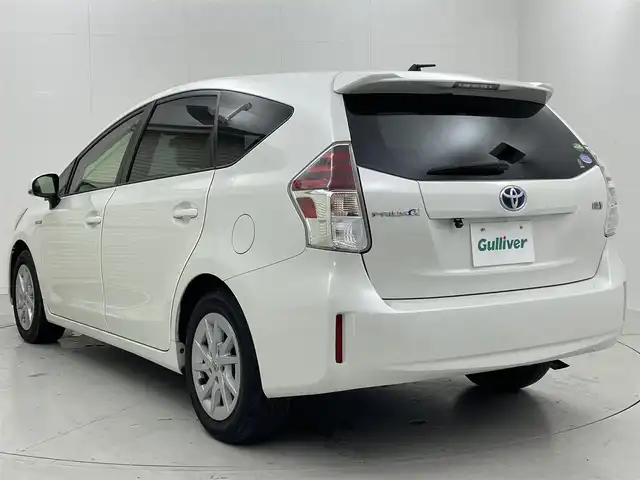 トヨタ プリウス α G 茨城県 2020(令2)年 3万km ホワイトパールクリスタルシャイン 社外ナビ/バックカメラ/ビルトインETC/衝突被害軽減ブレーキ/レーダークルーズコントロール/レーンディパーチャーアラート/オートマチックハイビーム/LEDオートヘッドライト/フォグライト/ハーフレザーシート/パワーシート/ステアリングリモコン/禁煙車