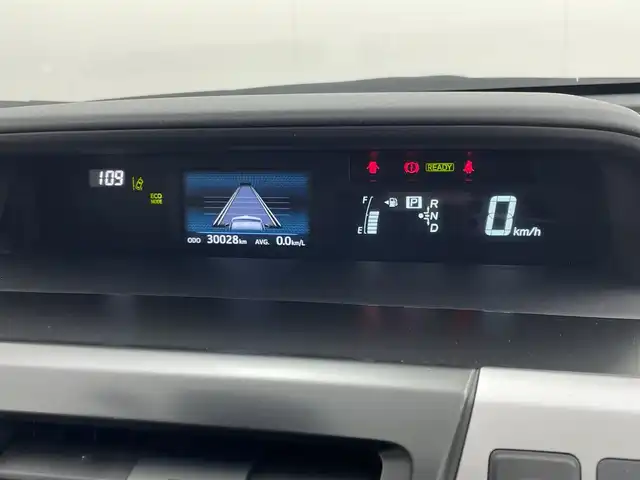 トヨタ プリウス α G 茨城県 2020(令2)年 3万km ホワイトパールクリスタルシャイン 社外ナビ/バックカメラ/ビルトインETC/衝突被害軽減ブレーキ/レーダークルーズコントロール/レーンディパーチャーアラート/オートマチックハイビーム/LEDオートヘッドライト/フォグライト/ハーフレザーシート/パワーシート/ステアリングリモコン/禁煙車