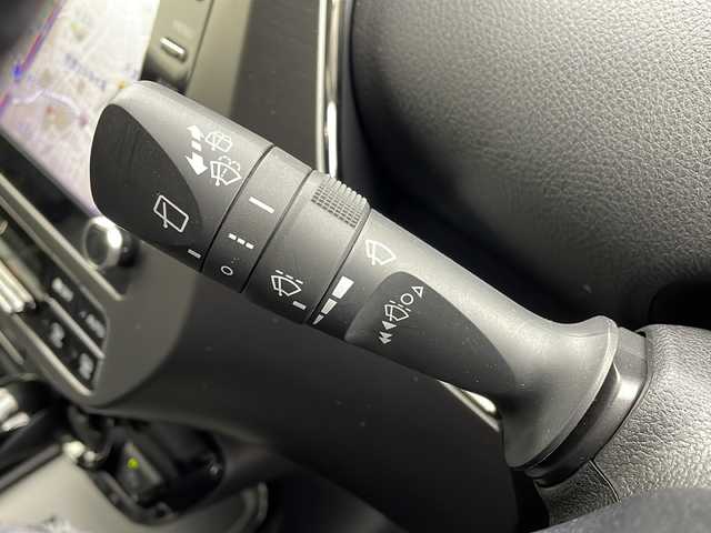 トヨタ プリウス S ツーリングセレ ブラックED 大阪府 2022(令4)年 4.9万km プレシャスブラックパール 純正9インチディスプレイオーディオ/【BT/ナビ/USB]/バックカメラ/ETC/衝突被害軽減システム/クルーズコントロール追従/レーンキープアシスト/コーナーセンサー前後/先行車発進アラーム/オートライト/LEDライト/純正17インチAW/純正フロアマット/シートヒーター/レザーシート