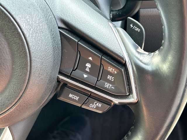 マツダ アクセラ スポーツ 15S プロアクティブ 福岡県 2019(平31)年 4.3万km スノーフレイクホワイトパールマイカ 純正ナビ/（フルセグ/FM/AM/Bluetooth/USB/CD/DVD/AUX）/アラウンドビューモニター/ETC/ブラインドスポットモニター/横滑り防止装置/レーンキープアシスト/衝突被害軽減システム/パーキングセンサー/LEDヘッドライト/フォグランプ/レーダークルーズコントロール/パドルシフト/ヘッドアップディスプレイ/ステアリングスイッチ/ヒートステアリング/D/N席シートヒーター/D席パワーシート/電動格納ミラー/ドアバイザー/スマートキー/スペアキー