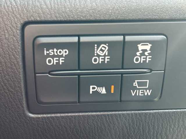 マツダ アクセラ スポーツ 15S プロアクティブ 福岡県 2019(平31)年 4.3万km スノーフレイクホワイトパールマイカ 純正ナビ/（フルセグ/FM/AM/Bluetooth/USB/CD/DVD/AUX）/アラウンドビューモニター/ETC/ブラインドスポットモニター/横滑り防止装置/レーンキープアシスト/衝突被害軽減システム/パーキングセンサー/LEDヘッドライト/フォグランプ/レーダークルーズコントロール/パドルシフト/ヘッドアップディスプレイ/ステアリングスイッチ/ヒートステアリング/D/N席シートヒーター/D席パワーシート/電動格納ミラー/ドアバイザー/スマートキー/スペアキー