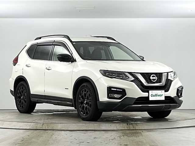日産 エクストレイル ハイブリッド 20X エクストリーマーX 愛知県 2017(平29)年 6.2万km ブリリアントホワイトパール 純正９インチナビ(MM51D-2)　/フルセグ/Ｂｌｕｅｔｏｏｔｈ/ＣＤ/ＤＶＤ　/全方位カメラ　/ドライブレコーダー　/デジタルインナーミラー/ビルトインＥＴＣ　/衝突軽減ブレーキ　/レーンキープアシスト　/レーダークルーズコントロール　/カプロンシート/シートヒーター/スマートキー/スペアキー/パワーバックドア/LEDヘッドライト/オートライト/オートハイビーム/フォグランプ/純正アルミホイール/純正フロアマット
