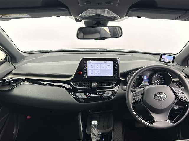 トヨタ Ｃ－ＨＲ G モード ネロセーフティプラスⅢ 愛知県 2023(令5)年 3.1万km イナズマスパーキングブラックガラスフレーク モデリスタフルエアロ/純正ディスプレイオーディオ/・ナビ機能/・Bluetooth/・フルセグテレビ/パノラミックビューモニター/衝突軽減ブレーキ/レーンキープアシスト/オートマチックハイビーム/踏み間違い防止/ブラインドスポットモニター/シートヒーター/ハーフレザーシート/前後コーナーセンサー/ビルトインETC2.0/ステアリングスイッチ