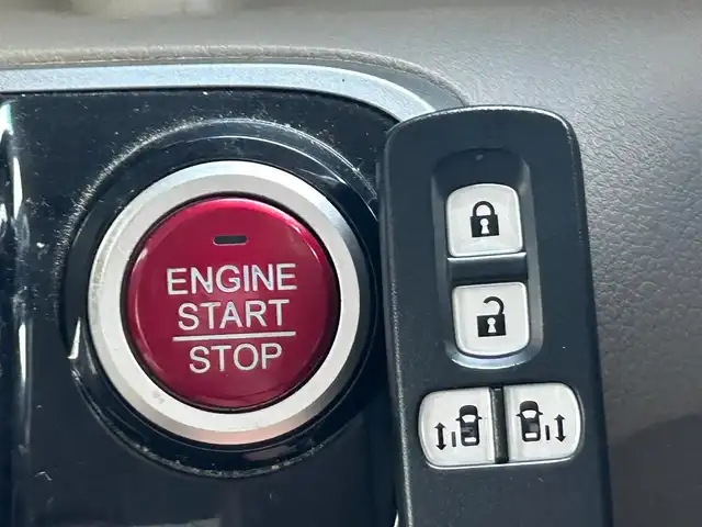 ホンダ Ｎ ＢＯＸ 2トーン ターボ SSパッケージ 静岡県 2014(平26)年 10万km プレミアムブロンズパール 純正8インチナビ/バックカメラ/BT/CD/DVD/クルーズコントロール/フルセグTV/両側パワスラ/ETC/シートヒーターD/N席/純正AW/純正フロアマット/プッシュスタート/スマートキー/ホンダセンシング