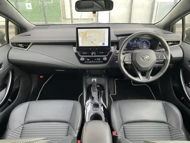 トヨタ カローラツーリング ハイブリッド ダブルバイビー 道南・函館 2023(令5)年 1.1万km プラチナホワイトパールマイカ /純正メモリナビ//フルセグＴＶ//バックカメラ//クルーズコントロール//ブラインドスポットモニター//レーンキープアシスト//コーナーセンサー//衝突軽減ブレーキ//オートハイビーム//オートライト//シートヒーター//ステアリングヒーター//フロアマット//ETC2.0//スペアキー//スマートキー