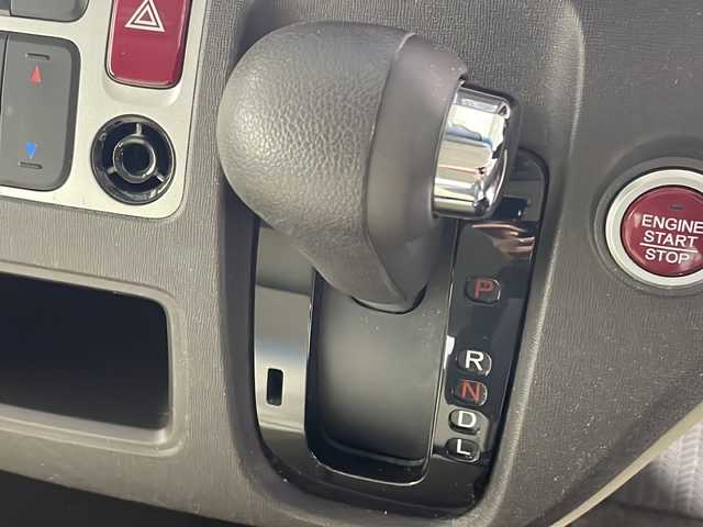 ホンダ Ｎ ＯＮＥ G Aパッケージ 広島県 2014(平26)年 2.5万km プレミアムホワイトパール 純正ナビ　/バックカメラ　/ＥＴＣ　/衝突軽減ブレーキ　/レーンキープアシスト　/踏み間違い防止　/スマートキー　　/アイドリングストップ　/Ｂｌｕｅｔｏｏｔｈ　/ＤＶＤ　/ＴＶ　/オートライト　/カーテンエアバック　/ＡＢＳ/純正14インチアルミホイールキャップ(155/65/R14)