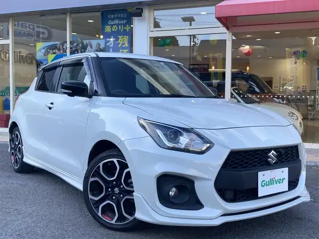 スズキ スイフト スポーツ 長崎県 2022(令4)年 5.7万km ピュアホワイトP 登録時56152km/純正ナビ/・TV/・Bluetoothaudio/・DVD/バックカメラ/全方位カメラ/ビルトインETC/純正フロント、リア、サイドアンダーガーニッシュ/レーダークルーズコントロール/ドライブレコーダー/D席シートヒーター/ブラインドスポットモニター