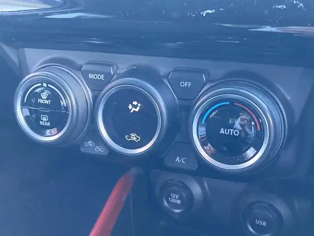 スズキ スイフト スポーツ 長崎県 2022(令4)年 5.7万km ピュアホワイトP 登録時56152km/純正ナビ/・TV/・Bluetoothaudio/・DVD/バックカメラ/全方位カメラ/ビルトインETC/純正フロント、リア、サイドアンダーガーニッシュ/レーダークルーズコントロール/ドライブレコーダー/D席シートヒーター/ブラインドスポットモニター