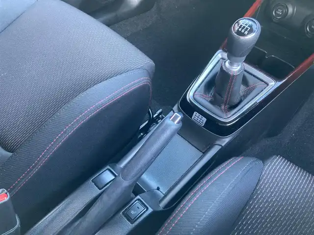 スズキ スイフト スポーツ 長崎県 2022(令4)年 5.7万km ピュアホワイトP 登録時56152km/純正ナビ/・TV/・Bluetoothaudio/・DVD/バックカメラ/全方位カメラ/ビルトインETC/純正フロント、リア、サイドアンダーガーニッシュ/レーダークルーズコントロール/ドライブレコーダー/D席シートヒーター/ブラインドスポットモニター