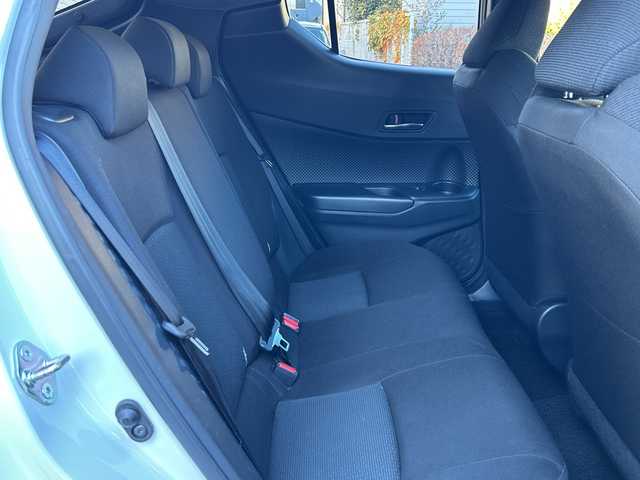 トヨタ Ｃ－ＨＲ S LEDパッケージ 埼玉県 2019(令1)年 5.4万km ホワイトパールクリスタルシャイン S　LEDパッケージ/メモリナビ/ワンセグTV/Bluetooth/バックカメラ/ドライブレコーダー前後/ウィンカーミラー/クルーズコントロール/プッシュスタート/ETC/レーンキープアシスト/純正17インチアルミホイール/本革巻きステアリング/電動パーキング/ブレーキホールド