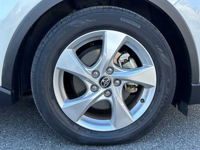 トヨタ Ｃ－ＨＲ S LEDパッケージ 埼玉県 2019(令1)年 5.4万km ホワイトパールクリスタルシャイン S　LEDパッケージ/メモリナビ/ワンセグTV/Bluetooth/バックカメラ/ドライブレコーダー前後/ウィンカーミラー/クルーズコントロール/プッシュスタート/ETC/レーンキープアシスト/純正17インチアルミホイール/本革巻きステアリング/電動パーキング/ブレーキホールド