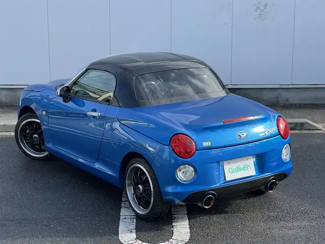 ダイハツ コペン セロS 三重県 2019(令1)年 2.1万km クリアブルークリスタルメタリック 5MT/RAYS(GRAM LIGHTS)16インチアルミホイール/D-SPORTスポーツマフラー feat. 5ZIGEN/純正ナビ（地デジTV/CD/DVD/USB/SD/Bluetooth/AM/FM）/バックカメラ/ETC/ドライブレコーダー（前）/シートヒーター（運転席/助手席）/RECARO製ブラックスエード調ファブリックスポーツシート/BILSTEIN製ショックアブソーバー/BILSTEINエンブレム/MOMO製シルバー加飾付革巻きステアリングホイール/丸形LEDヘッドランプ/丸形LEDリアコンビネーションランプ/ロールバー/エアロディフレクター/キーフリーシステム/プッシュスタート