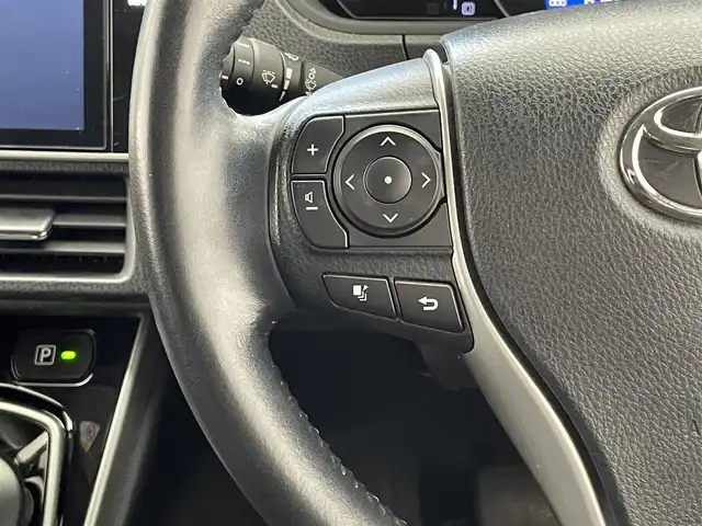 トヨタ ヴォクシー ハイブリッド ZS 煌Ⅲ 愛知県 2020(令2)年 8.2万km ブラック 純正10インチナビ/トヨタセーフティセンス/両側パワースライドドア/黒ハーフレザーシート/フルセグTV/バックカメラ/シートヒーター/前後ドライブレコーダー/ETC/クルーズコントロール/LEDオートライト/フォグランプ/コーナーセンサー/DVD/純正フロアマット/純正アルミホイール/禁煙車