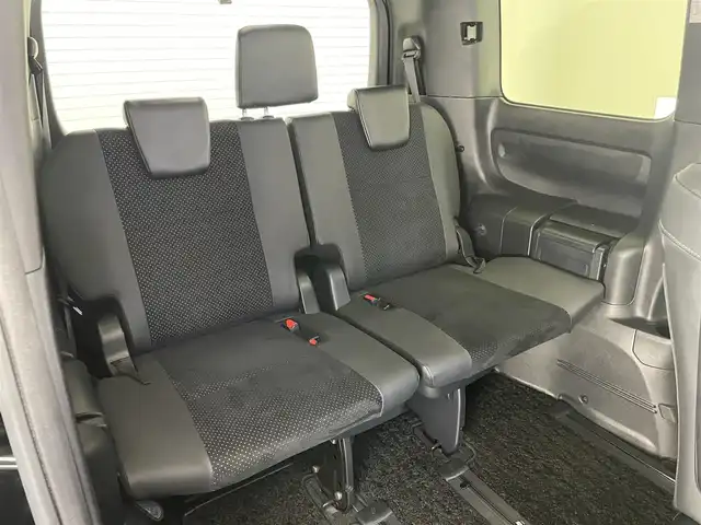 トヨタ ヴォクシー ハイブリッド ZS 煌Ⅲ 愛知県 2020(令2)年 8.2万km ブラック 純正10インチナビ/トヨタセーフティセンス/両側パワースライドドア/黒ハーフレザーシート/フルセグTV/バックカメラ/シートヒーター/前後ドライブレコーダー/ETC/クルーズコントロール/LEDオートライト/フォグランプ/コーナーセンサー/DVD/純正フロアマット/純正アルミホイール/禁煙車