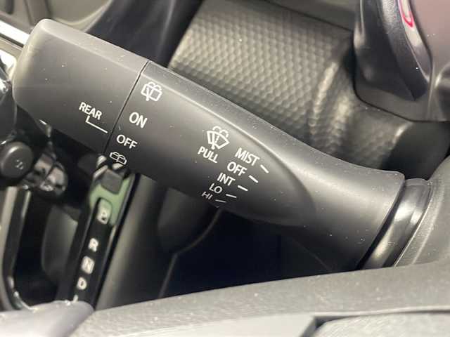 スズキ ハスラー Jスタイル 栃木県 2021(令3)年 0.5万km クールカーキパールメタリック/ホワイト2トーンルーフ 衝突軽減システム/アイドリングストップ/パーキングサポートセンサー/レーンキープアシスト/前席シートヒーター/ステアリングスイッチ/電動格納ミラー/純正フロアマット/純正15インチAW/オートライト/LEDヘッドライト/プッシュスタート/スマートキー