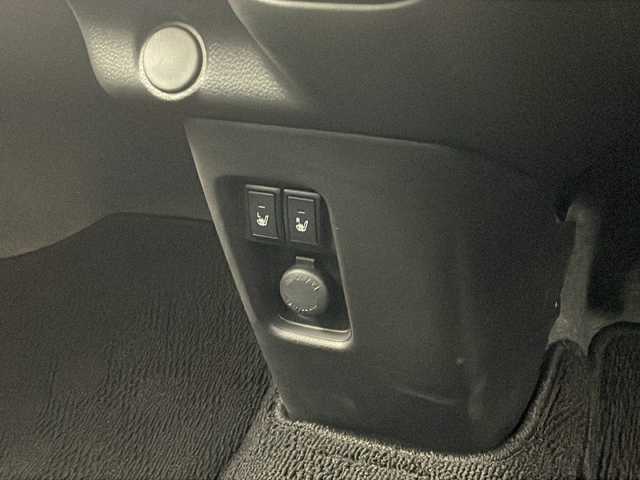 スズキ ハスラー Jスタイル 栃木県 2021(令3)年 0.5万km クールカーキパールメタリック/ホワイト2トーンルーフ 衝突軽減システム/アイドリングストップ/パーキングサポートセンサー/レーンキープアシスト/前席シートヒーター/ステアリングスイッチ/電動格納ミラー/純正フロアマット/純正15インチAW/オートライト/LEDヘッドライト/プッシュスタート/スマートキー